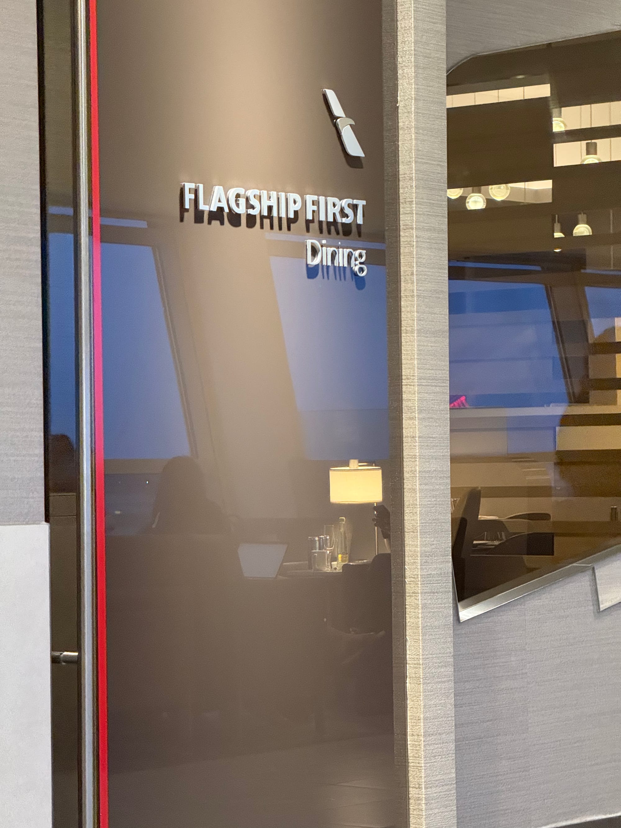 AA Flagship — American Airlines Flagship Lounge
