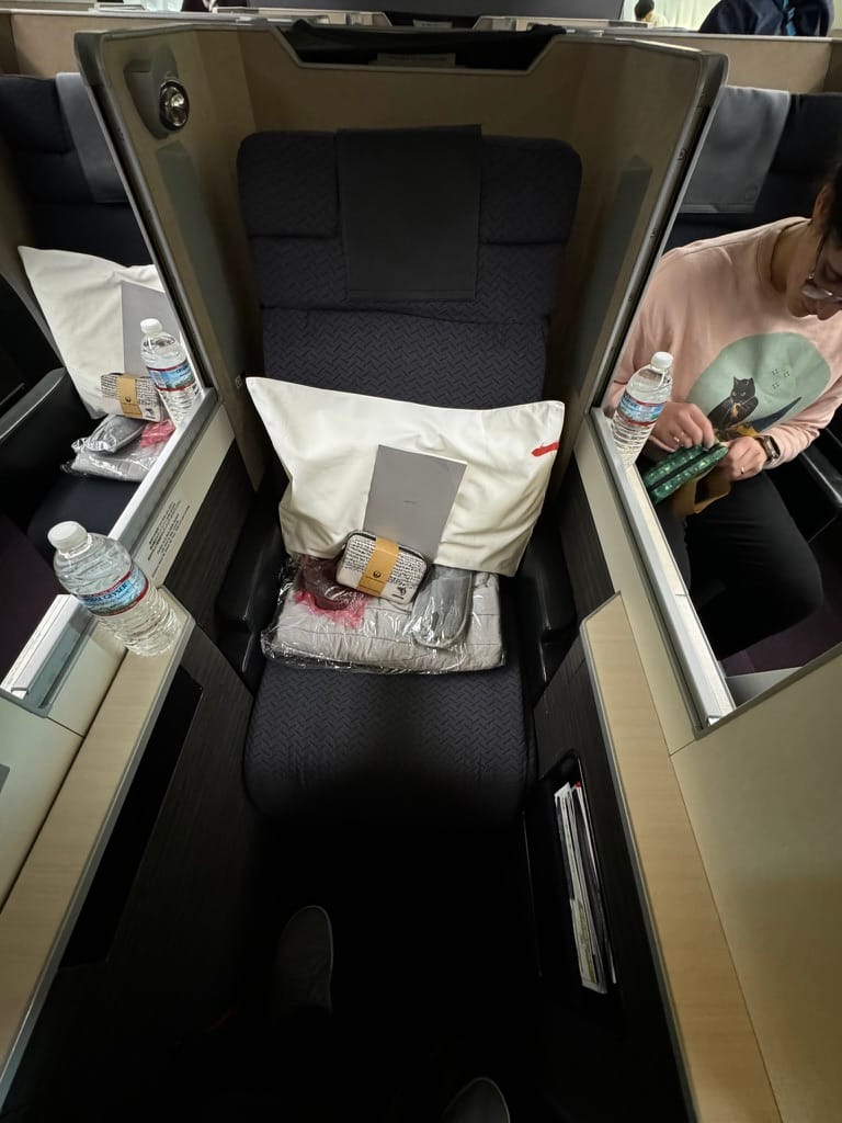 11E on JAL Business Class