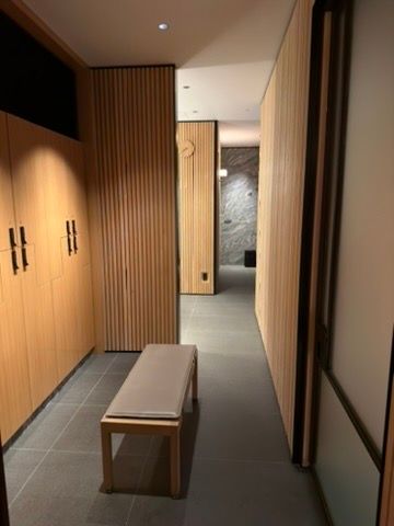 changing room