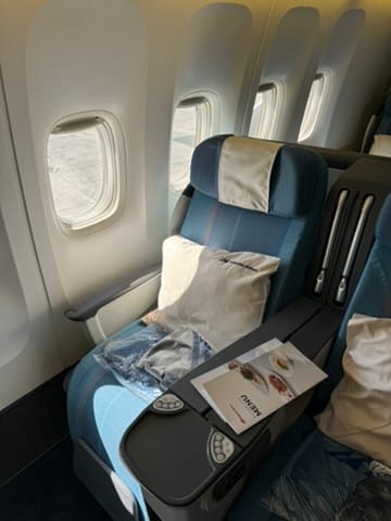 Philippine Airlines Business — Mabuhay!